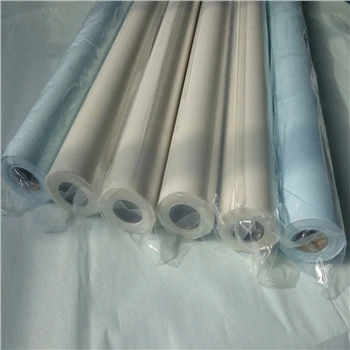 Cloth roll type blanket cleaning device